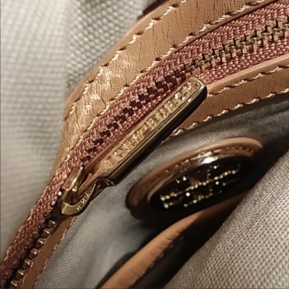 Tory Burch tote - Picture 4 of 7